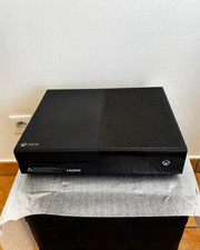 Microsoft Xbox One 500 Go Console - Noire avec manette 