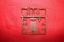 MKD HO CHARETTES DE GARE 535