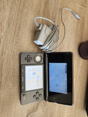Nintendo 3ds avec alimentation - nintendo,