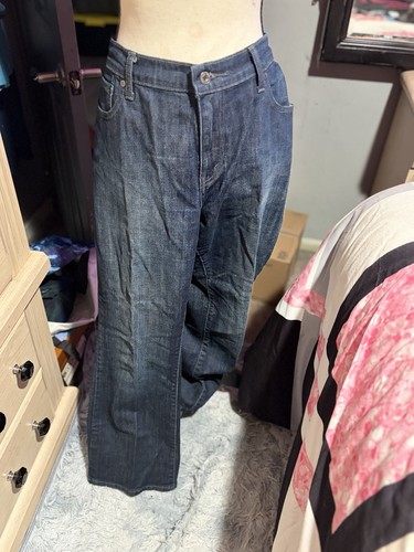 Nwot levi 515 - levi’s, cut