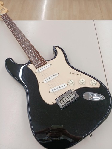 Guitare électrique squier - guitare,