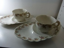2 dejeuners en porcelaine de