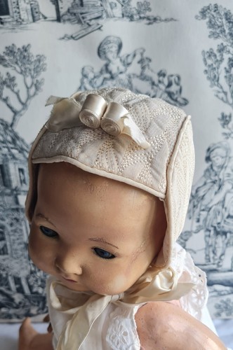 Ancien petit bonnet coiffe - petit,