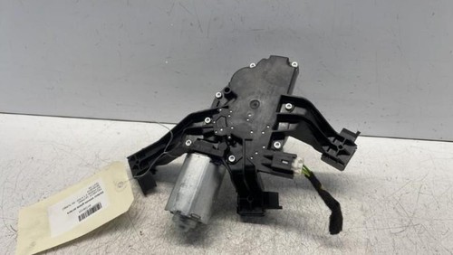 Moteur essuie glace arriere