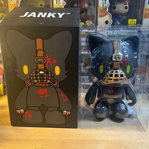 Superplastic superjanky gloomy - superplastic,