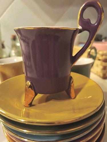 Lot tasses et - de,