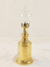 Ancienne LAMPE a petrole HIRONDELLE en laiton