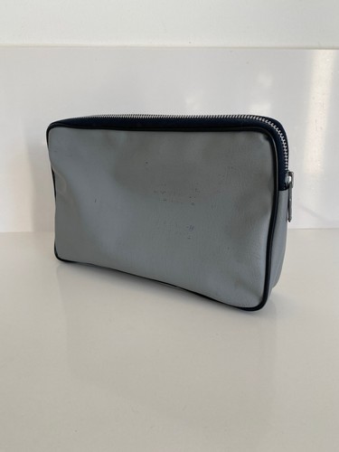 Trousse toilette grise - trousse,