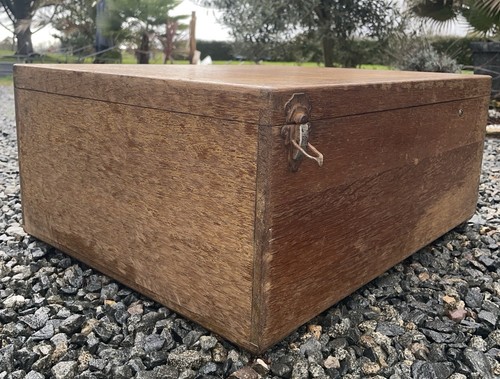 Boîte bois massif - , pottier
