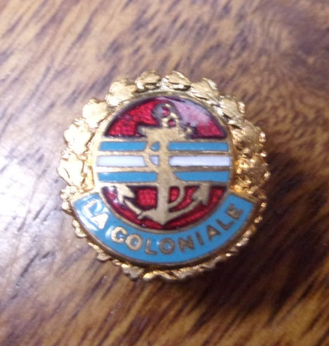 Insigne boutonnière ancien - insigne,