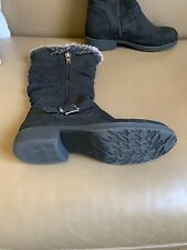 Bottes noires avec bordure fourrure 41 très bon état