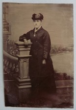 FERROTYPE PHOTO jeune femme avec manteau et toque F722