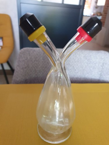 Distributeur huile vinaigre - huile-vinaigre, en