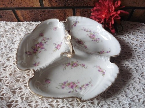 Ancien plat serviteur - ancien,