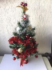 Petit sapin de Noël artificiel décoré 