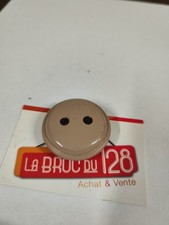 Bouton pour machine - pour, a