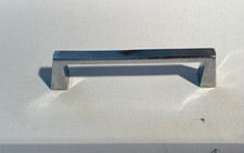 lot de 4 poignées de meuble en acier chromé