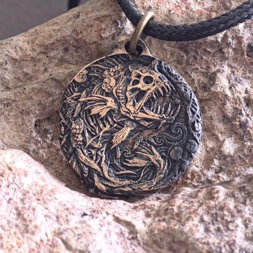 Pendentif léviathan fossile - léviathan,