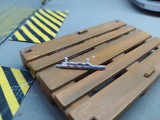 1/18  Grille flanc gauche  BMW