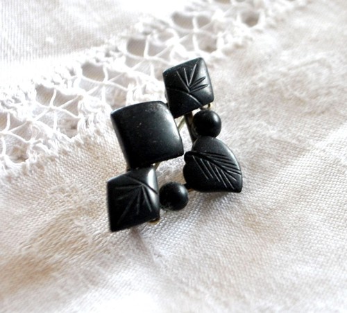 Broche ancienne pierre noir - en,