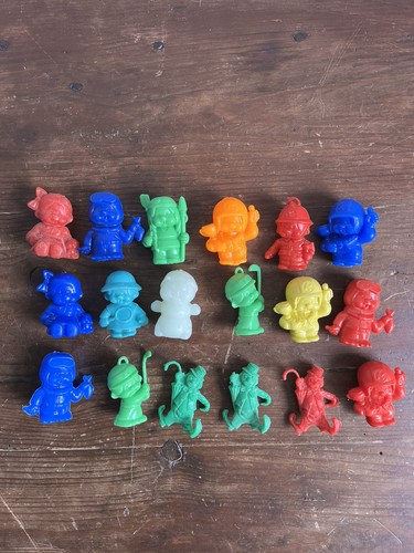 Lot figurines vintage - 18,