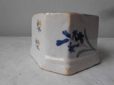 Ancien saleron en céramique Delft ou Nord de la France. Poterie. Salière. 18/19ème