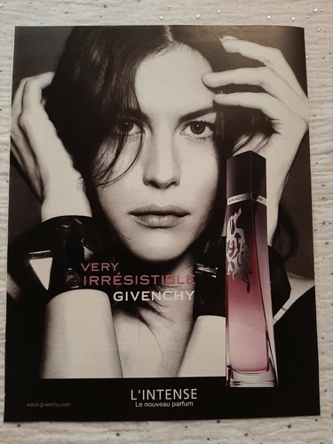 Publicité papier parfum - publicité,
