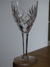 SAINT LOUIS 1 VERRE A EAU OU VIN ROUGE BOURGOGNE CRISTAL MOD CHANTILLY 17,5 cm