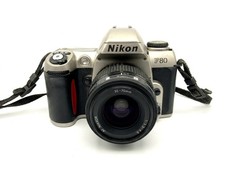 Nikon F80 Kit Reflex 35mm
