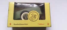 Machine à coudre manuelle vintage "Nähhexe" avec boîte 1960