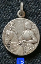 Superbe Méd. Argtée 15mm - Jeanne D'Arc à Cheval - Inesus Maria Par Penin Poncet