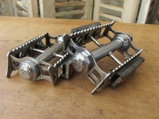 LYOTARD 36 PEDALES VELO COURSE