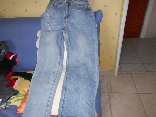 Femme jean bleu troué - :jean, et