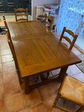 table chêne massif artisan et six chaises 