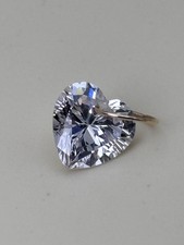 Petit Pendentif Cœur En Zircon Diamant De Synthèse Anneau Or 750 Massif 18 Carat