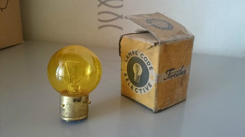 Lampe code phare ancienne
