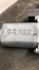Moteur leve vitre avant droit