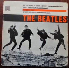 Beatles 45 t : "Twist and Shout"