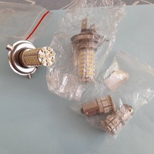 ampoule led h4 + feux arrières