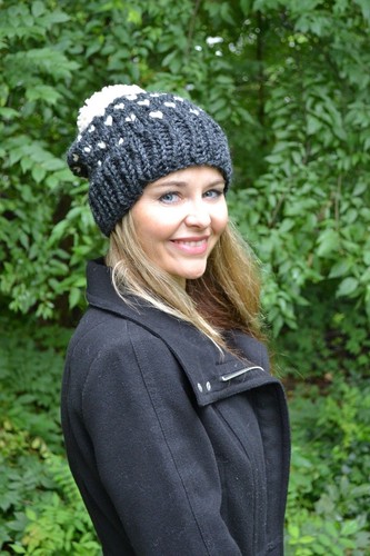 New hand made - new, knitted