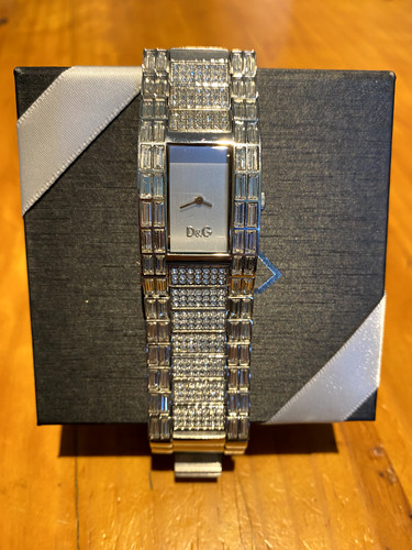Montre dolce gabbana femme - montre,