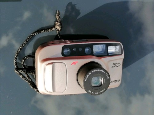 Minolta riva zoom - riva, compact