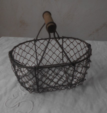 Jouet ancien  Panier  poupee  a  legume  métal tresse     Dinette..TBE