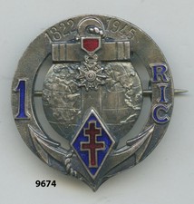Insigne troupes coloniales , 1  Rgt. d'Infanterie Coloniale  , (  dates  )