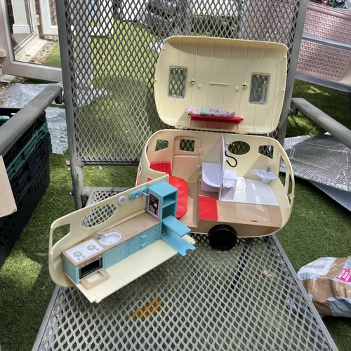 Sylvanian families caravan and - sylvanian,