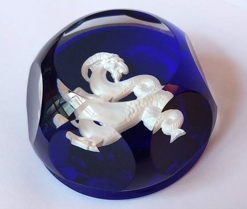 Boule presse papier cristal - papier,