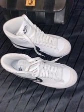 basket Nike Blazer Mid 77 femme - blanc/noir , daim crème -  taille 36