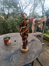 Ancienne grande statue