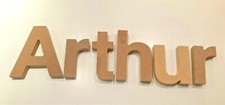Lettres en bois à - 6,