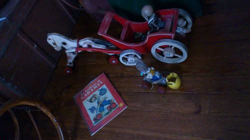 Anciens jouets pipo caramel - anciens,